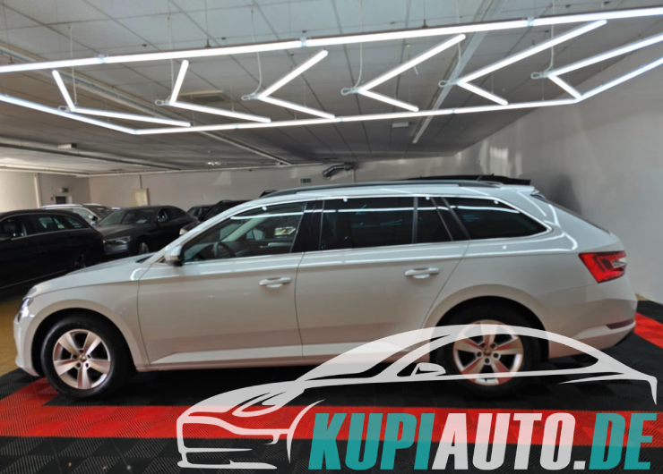 Skoda Superb Combi Ambition/1-Hand/Virtual/LED/Kamera/