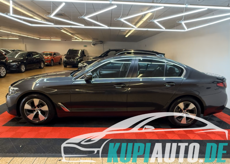 BMW 520 d Limousine/Navi/LED/Kamera/Erster H/top