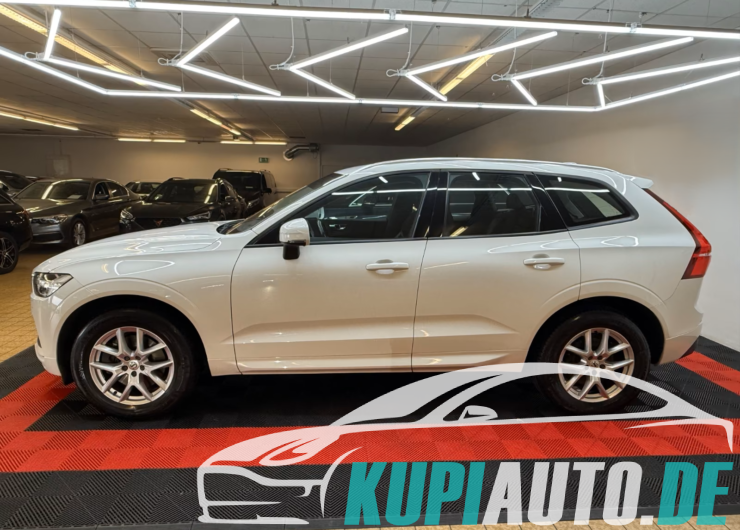 Volvo XC60 Momentum AWD/Navi/LED/T.Leder/TOP