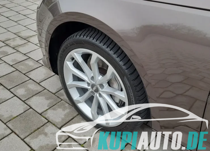 Audi A4 Lim. quattro DSG/Spot/Bi-Xen/VirtualC/18″