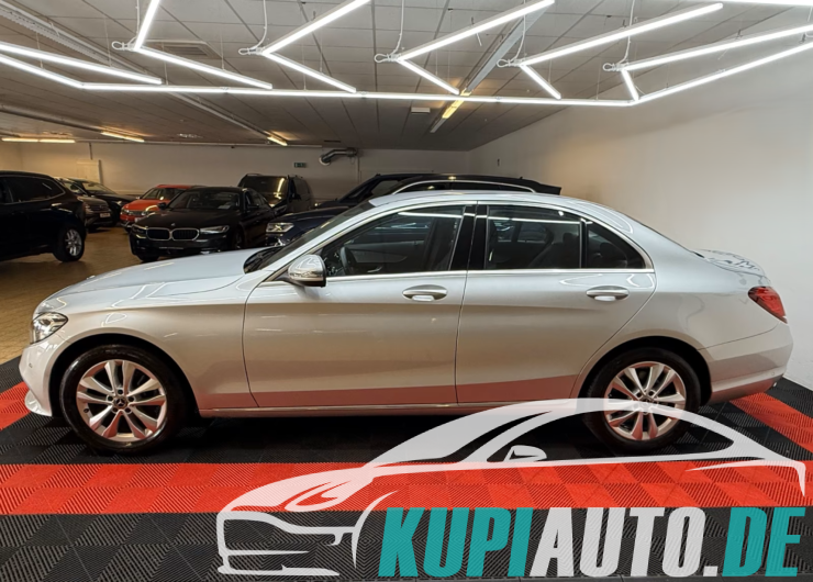 Mercedes-Benz C 180 C Lim Avantgarde/Navi/LED/Kamera/Leder/TOP