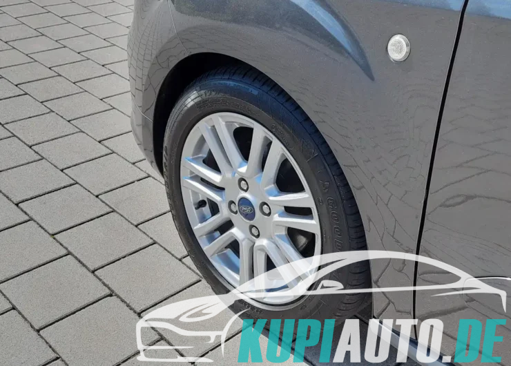 Ford Tourneo Courier Titanium/Navi/PDC/Kam/AudioP/5Sz