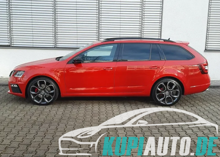Skoda Octavia Combi VRS DSG/LED/KAM/DAB/19″