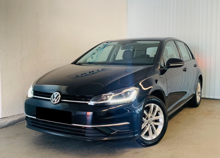 Volkswagen Golf VII Lim. Comfortline °LED°SHZ°AHK°NAVI°PDC°