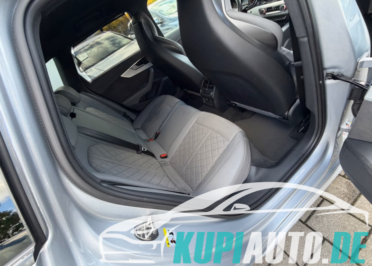 Audi A4 Avant 40 TDI S line