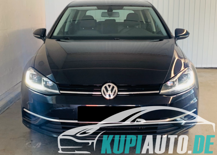 Volkswagen Golf VII Lim. Comfortline °LED°SHZ°AHK°NAVI°PDC°