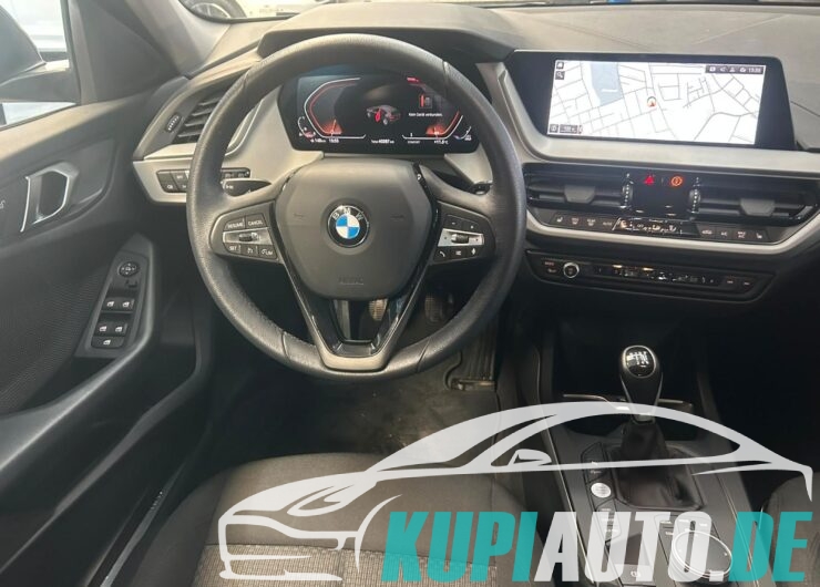 BMW 116 i Advantage/LED/LIVE COCKPIT/PDC/SHZ/ALU