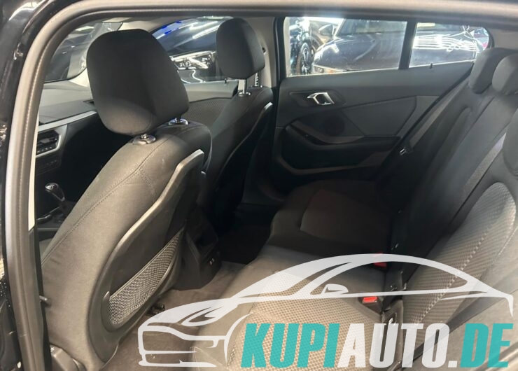BMW 116 i Advantage/LED/LIVE COCKPIT/PDC/SHZ/ALU