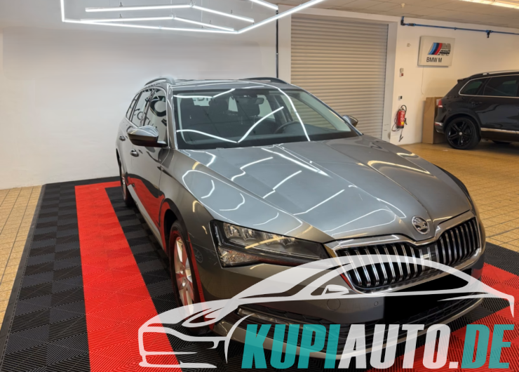 Skoda Superb Combi Ambition/Navi/LED/Virtual/Erster H