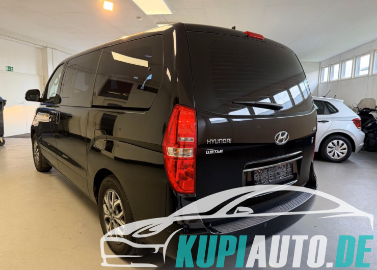 Hyundai H-1 TRAVEL PREMIUM/AUT/LEDER/SHZ/TEMPO/CAM/MFL/