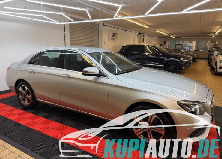 Mercedes-Benz E 200 d Limo Avantgarde/Navi/LED/Kamera/Ambient