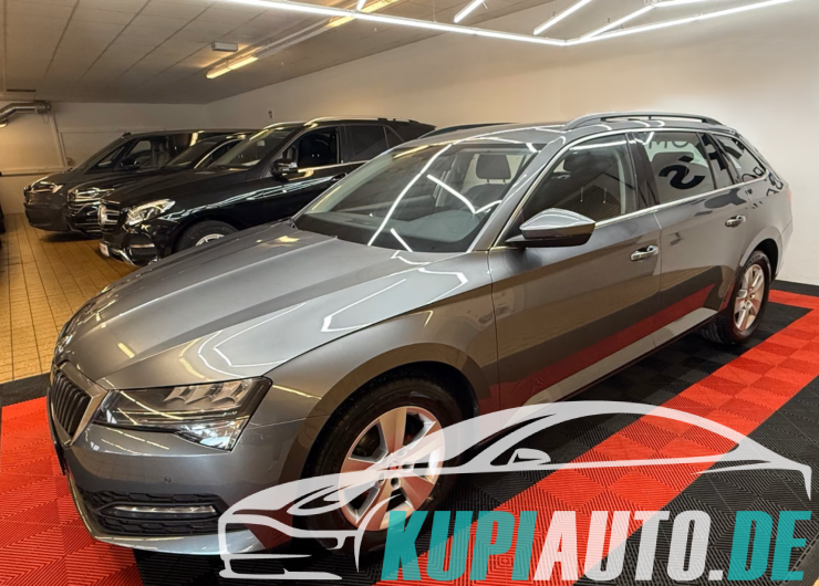 Skoda Superb Combi Ambition/Navi/LED/Virtual/Erster H