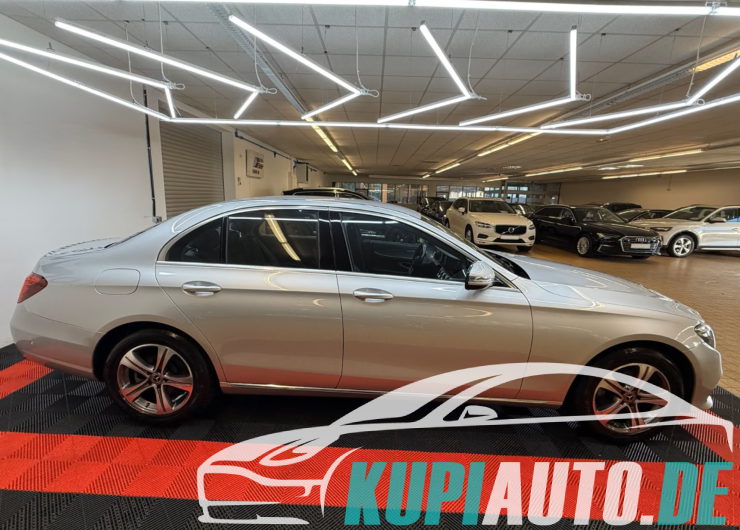 Mercedes-Benz E 200 d Limo Avantgarde/Navi/LED/Kamera/Ambient