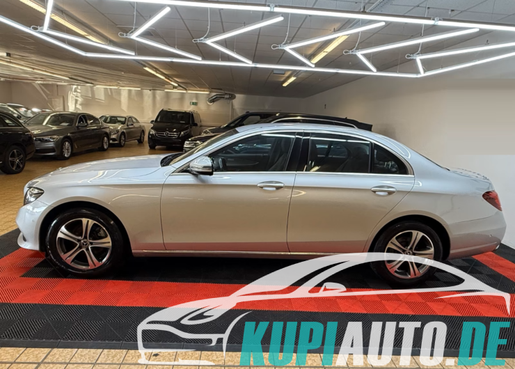 Mercedes-Benz E 200 d Limo Avantgarde/Navi/LED/Kamera/Ambient