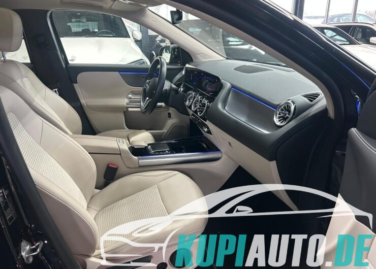 Mercedes-Benz EQA 250 NIGHT-PAKET/LEDER/KAMERA/SHZ/PANORAMA/