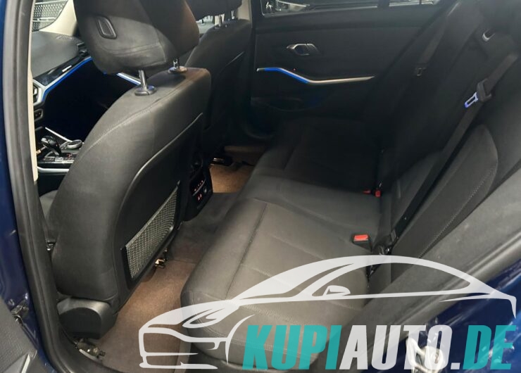 BMW 320 d Advantage/LIVE COCKPIT/KESSY/LED/SHZ/PDC